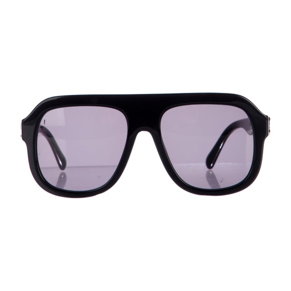 Stella McCartney Over Sized Tinted Sunglasses - Picture 4 of 4